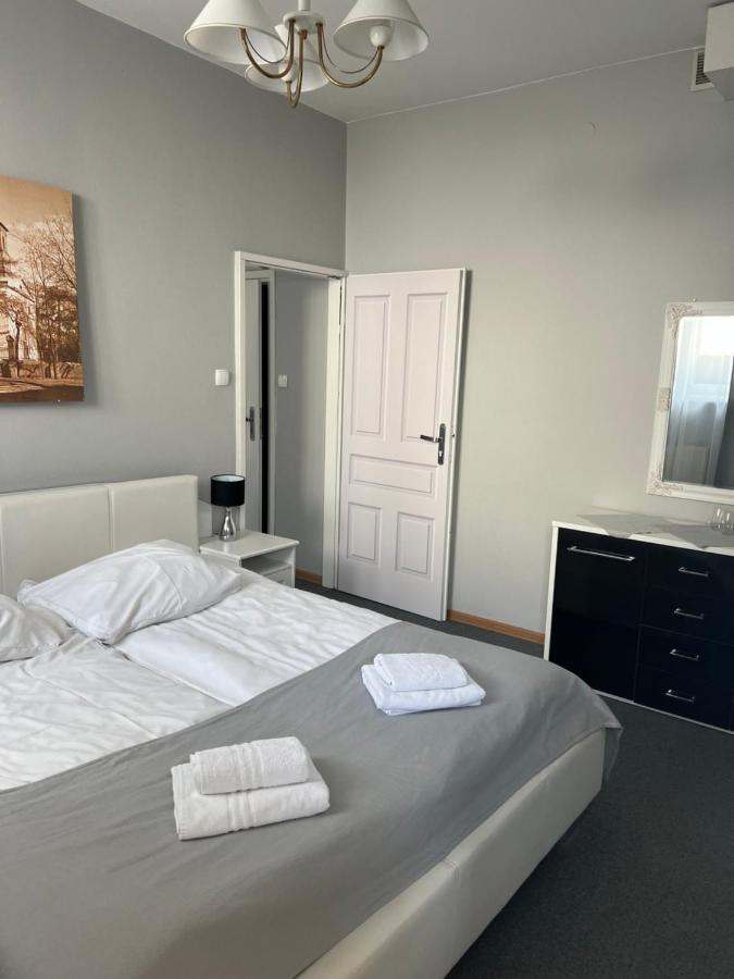 Hotel Turkovia Turek Eksteriør billede